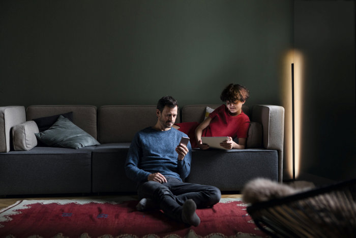 LEDVANCE SMART+ Floor Corner gulvlampe 140 cm RGB+TW